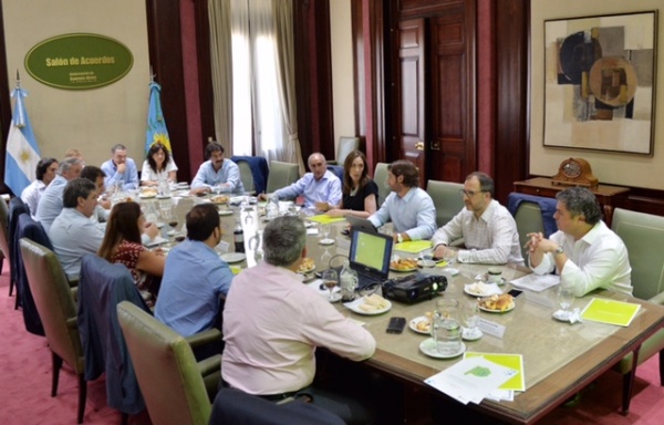 Vidal encabezó la primera reunión de Gabinete 2017
