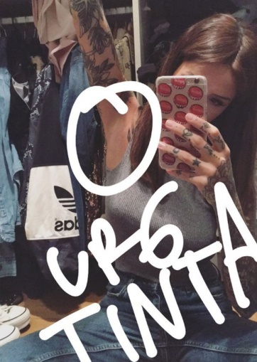 Cande Tinelli mostró su próxima zona del cuerpo a tatuarse