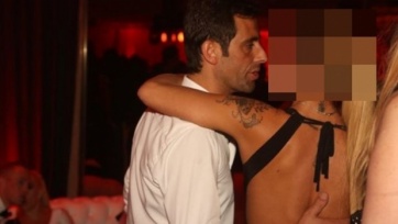 Fotos reveladoras: famosa vedette in fraganti con un político