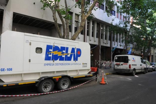 El radicalismo también se suma a la cruzada contra EDELAP por la falta de servicio tras el temporal