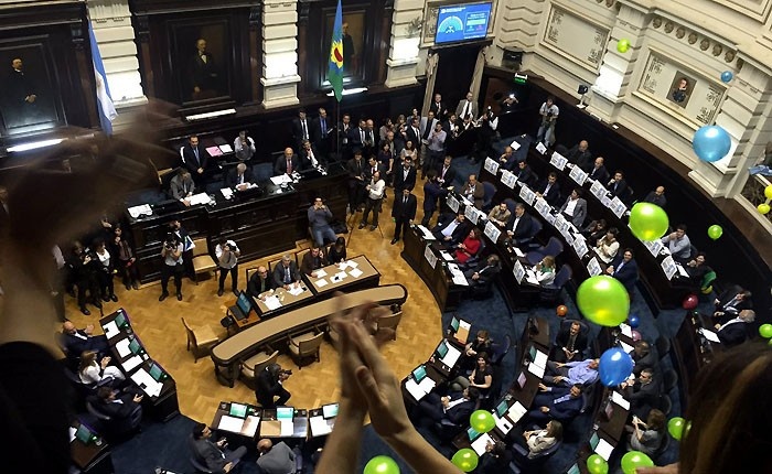La Legislatura arranca con recordatorio, revisión de vetos y discusiones por pedidos de informes