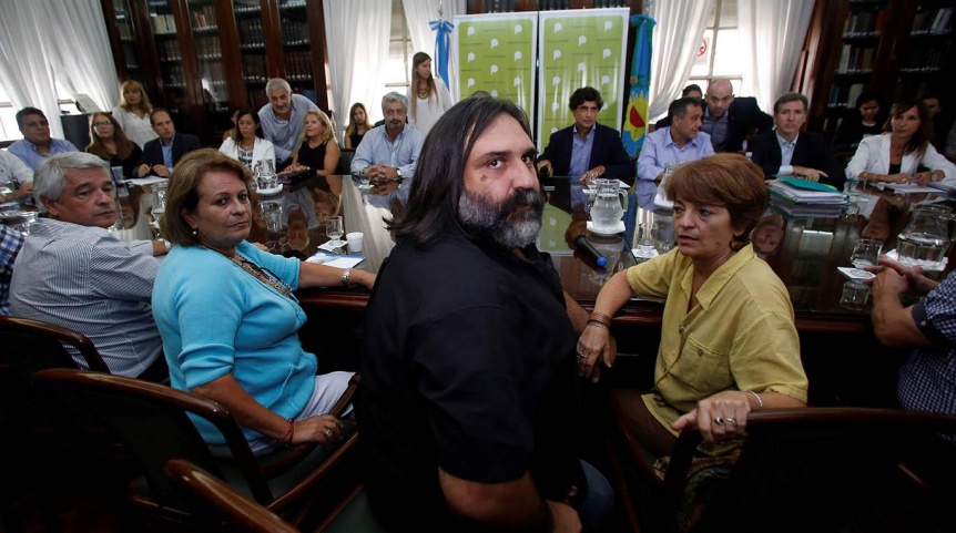 El Frente de Unidad Docente se reúne para definir si vuelve al paro