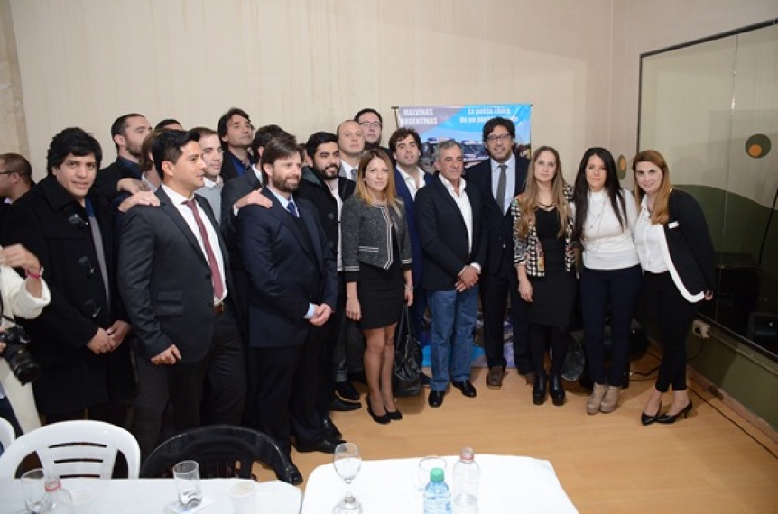 Con un peronista de Cambiemos y la reforma judicial en mano, Garavano visitó suelo opositor