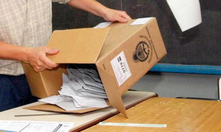 Una semana después de las PASO, desde el gobierno aseguran que la demora en el resultado es “normal”