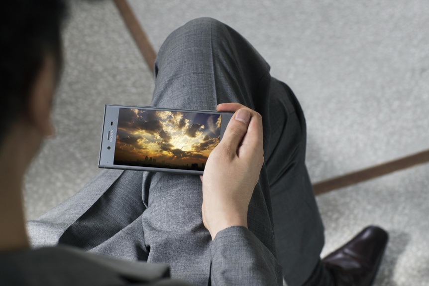 Sony lanzó dos nuevos poderosos smartphones de la linea Xperia