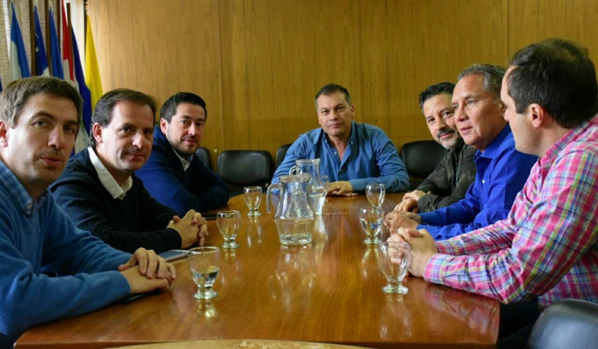 Intendentes peronistas de la Primera sección se vieron las caras en Moreno para apoyar a Festa