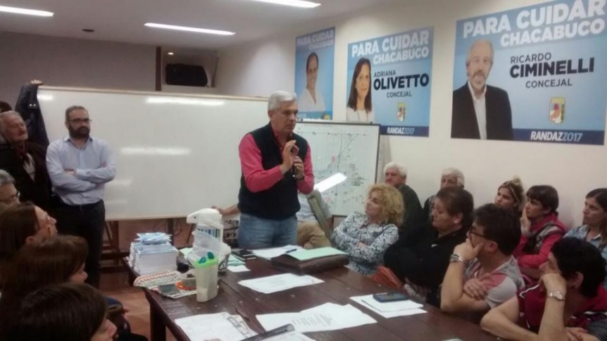Después de las idas y vueltas, Julián Domínguez se alejó de Randazzo y confirmó su respaldo a Cristina