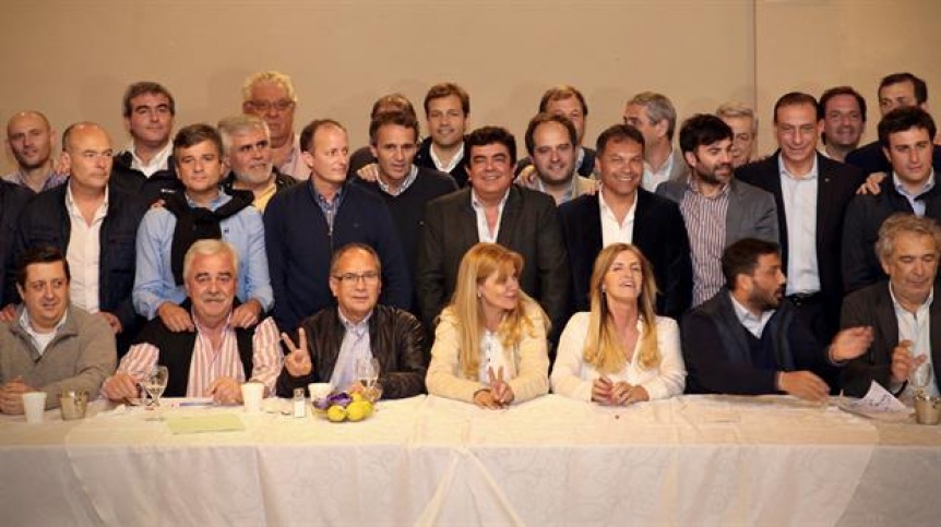 Crisis post electoral: con la conducción del PJ en jaque, volvieron las divisiones entre intendentes