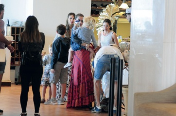 Las fotos impensadas de Pampita, Pico, la China y Vicuña ¡juntos!