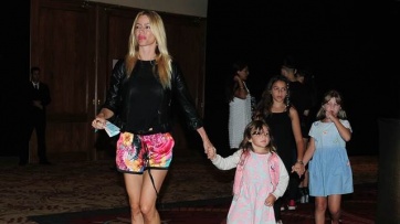El chiste de Cristian Castro que incomodó a Pampita y a Nicole