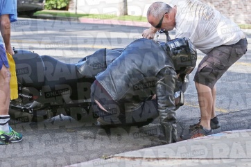 Ben Affleck tuvo un accidente con su moto