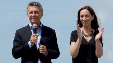 Después de las vacaciones y a un día de las paritarias docentes, Macri respaldó a Vidal