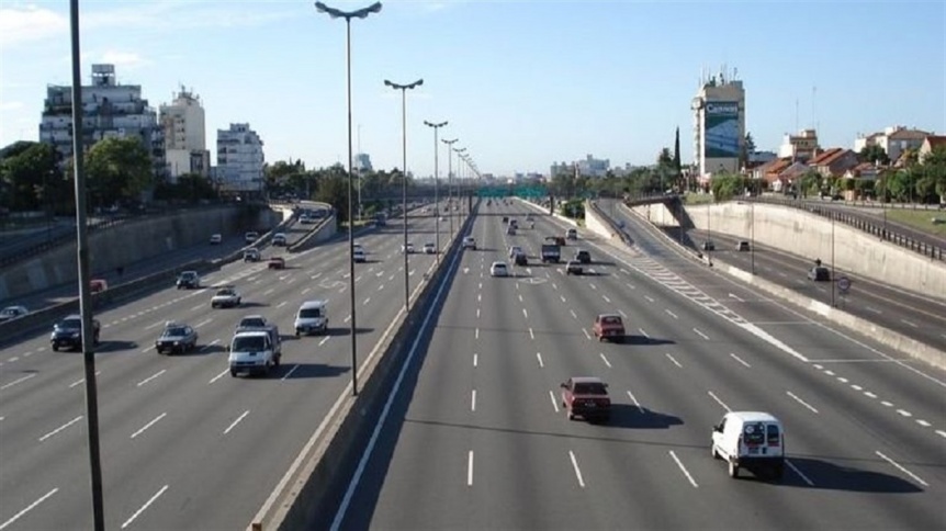 Polémica: renovación exprés para la concesión de dos autopistas y