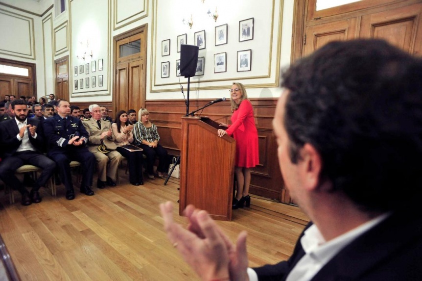 Con mangazo para Nación, debutó el nuevo ministro de Economía de Alicia Kirchner