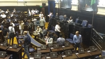 Legislatura: fracasó el intento opositor de avanzar en una sesión para frenar los tarifazos