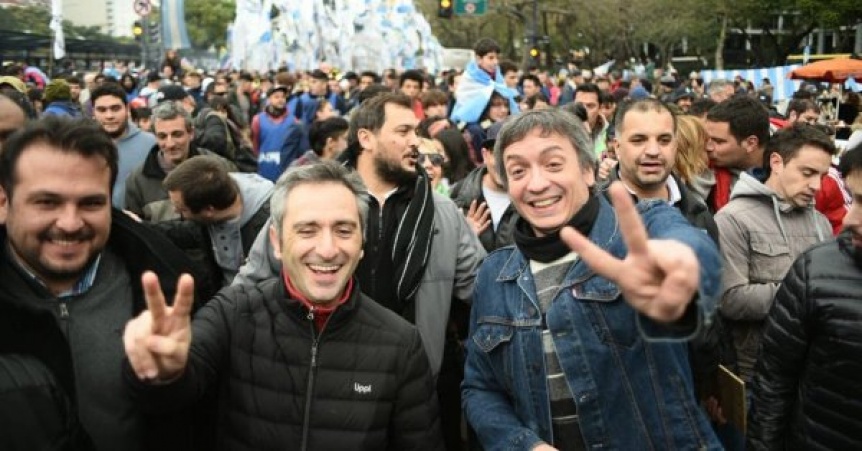 Primero la grieta: los Pro y los K ni se acordaron de la Independencia