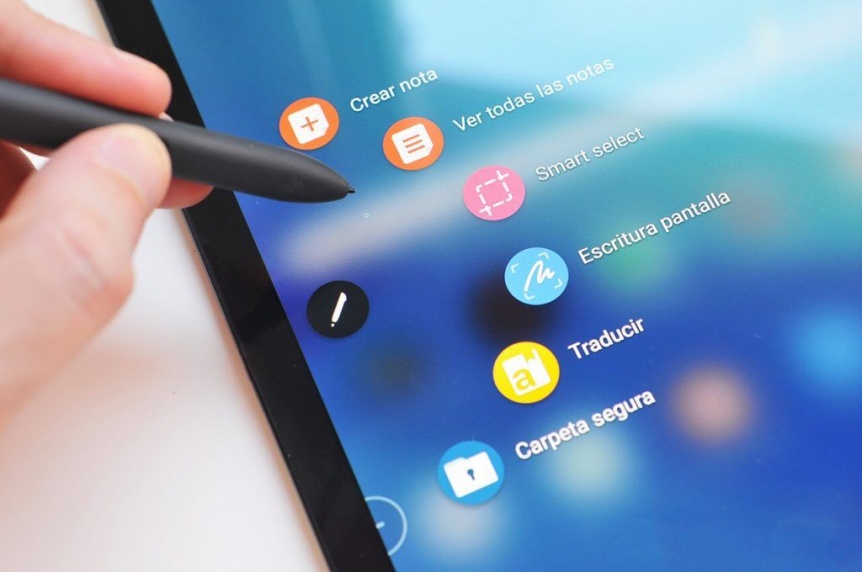 Samsung anuncia su Galaxy Tab S4, un nuevo rival para el iPad