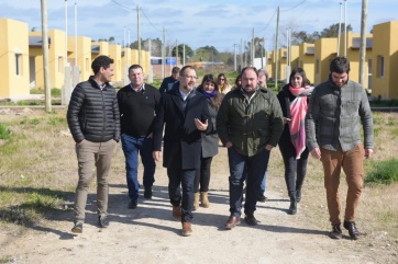 A contrapelo de Macri, Vidal sale a reconocer la crisis y refuerza la asistencia social