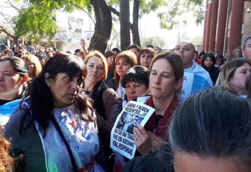 Tras la tragedia, SUTEBA denunció que docentes de Moreno sufren amenazas