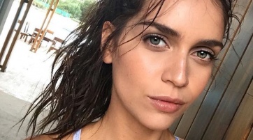 El inesperado desnudo de Zaira Nara