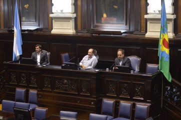 Para poder sacar el Presupuesto 2019, el gobierno bonaerense analiza votar aparte el endeudamiento