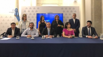 Quiénes son los peronistas que quieren quedarse con el trono de Vidal