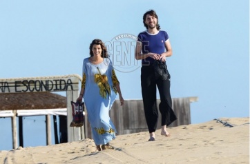 Calu Rivero: en la playa y a los arrumacos con un reconocido músico