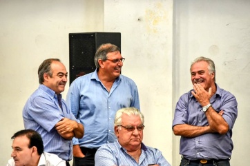 Peronistas y una 