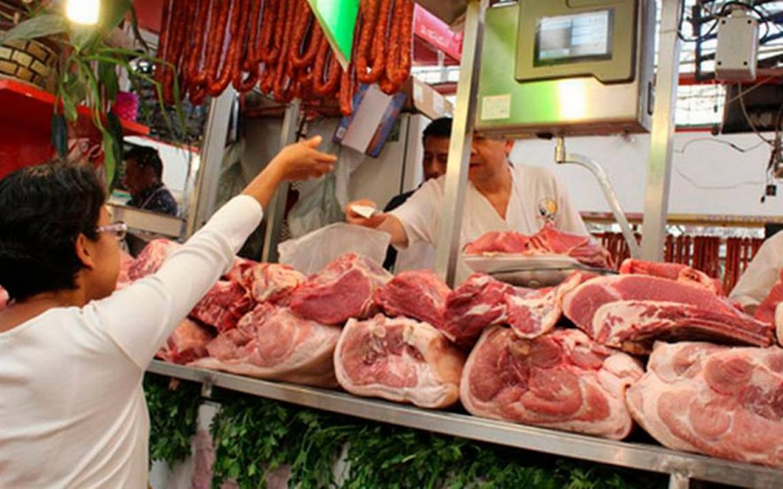 Por la crisis, el consumo de carne bajó casi 50%