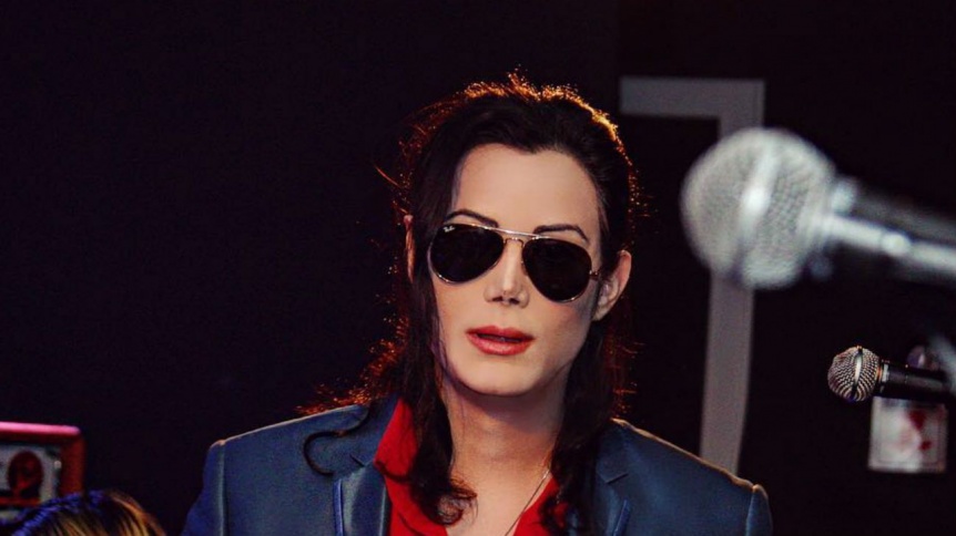 Felipe Pettinato convocó a una marcha a favor de Michael Jackson y lo destrozaron