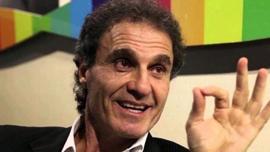 Oscar Ruggeri fue hipnotizado en vivo por Tusam