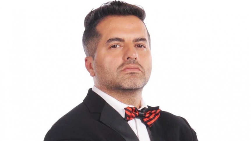 Con un enigmático Ángel de Brito estalla Twitter