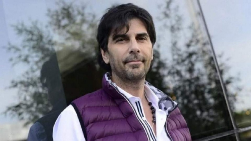 Tras cuatro meses de exilio, Juan Darthés vuelve al país