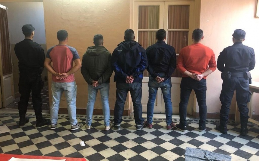 San Miguel del Monte: ya son siete los policías detenidos por la muerte de los cuatro jóvenes