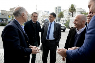 Intendentes peronistas y de Cambiemos defendieron ante la Corte Suprema el cobro de tasas municipales